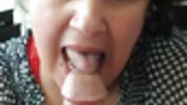 Cô gái trong tất cả  ...